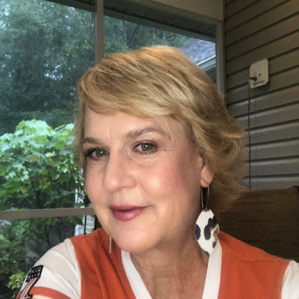 Meet your Posher, Debbie’s